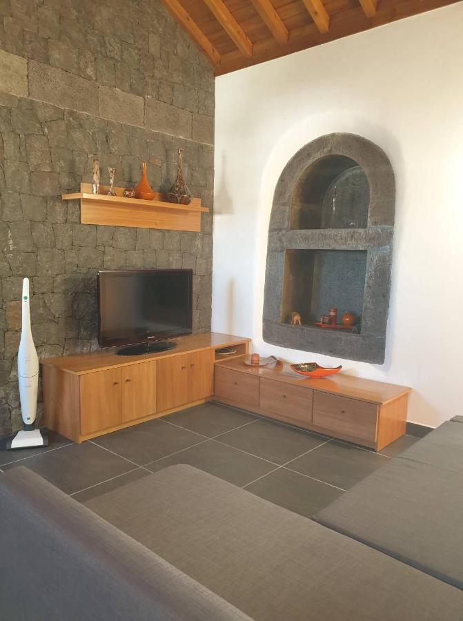 Casa Do Outeiro - Al Villa Praia da Vitoria Ngoại thất bức ảnh